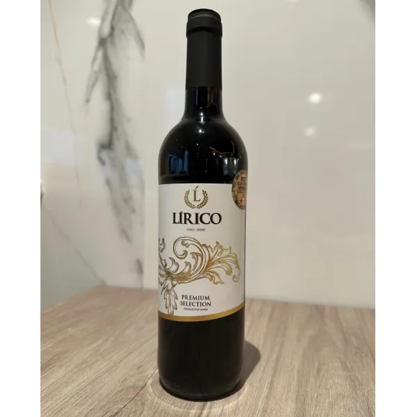 Vino tinto de la casa